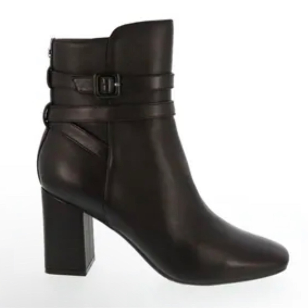 Nine West Von Maur Square Toe Design Black Boots- Size 8 1/2M NWT